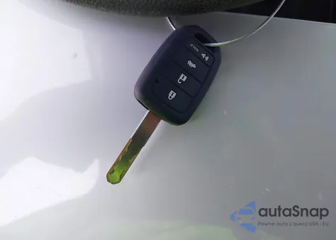 2016 Honda Accord Lx z USA, uszkodzony, nr VIN 1HGCR2F3XGA153233